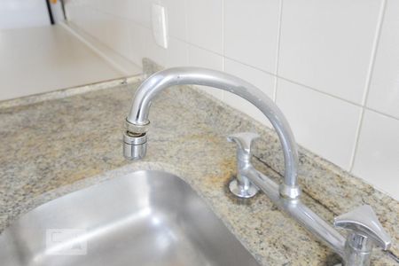 Apartamento para alugar com 76m², 2 quartos e 1 vagaCozinha torneira