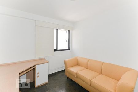 Apartamento para alugar com 76m², 2 quartos e 1 vagaQuarto 1