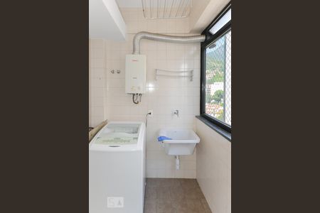 Apartamento para alugar com 76m², 2 quartos e 1 vagaÁrea de serviço