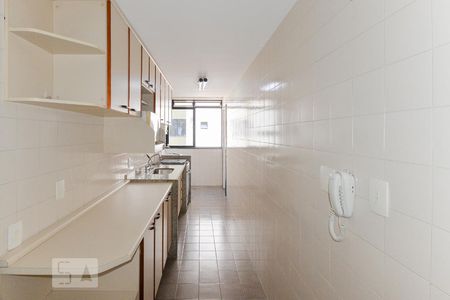Apartamento para alugar com 76m², 2 quartos e 1 vagaCozinha