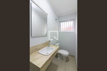 Lavabo de casa para alugar com 3 quartos, 120m² em Parque Colonial, São Paulo