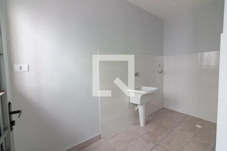 Área de Serviço de casa para alugar com 3 quartos, 120m² em Parque Colonial, São Paulo