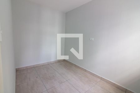 Área de Serviço, quarto de casa para alugar com 3 quartos, 120m² em Parque Colonial, São Paulo