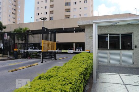 Apartamento para alugar com 74m², 2 quartos e 1 vagaFachada