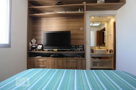 Apartamento para alugar com 74m², 2 quartos e 1 vagaSuíte