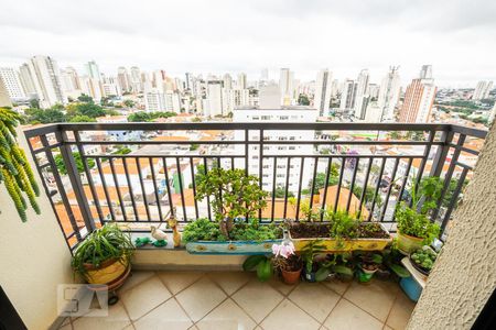 Apartamento à venda com 125m², 4 quartos e 2 vagasVaranda