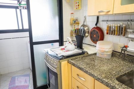 Apartamento à venda com 125m², 4 quartos e 2 vagasCozinha