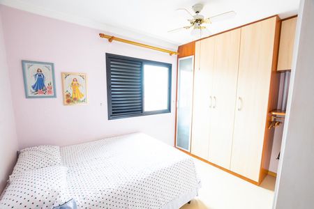 Quarto de apartamento à venda com 4 quartos, 125m² em Chácara Inglesa, São Paulo