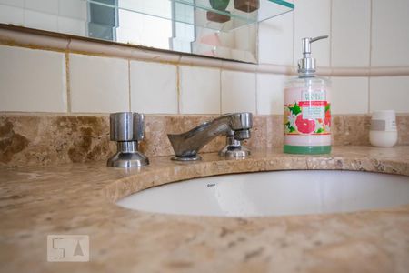 Banheiro de apartamento à venda com 4 quartos, 125m² em Chácara Inglesa, São Paulo