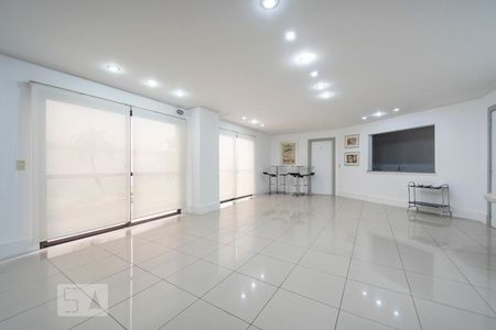 Apartamento à venda com 58m², 1 quarto e 2 vagas Apartamento à venda com 58m², 1 quarto e 2 vagasSalão de festas