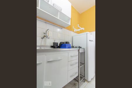 cozinha de kitnet/studio para alugar com 1 quarto, 30m² em Consolação, São Paulo