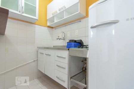 cozinha de kitnet/studio para alugar com 1 quarto, 30m² em Consolação, São Paulo