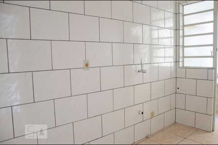 Cozinha de apartamento para alugar com 2 quartos, 54m² em Centro, São Leopoldo