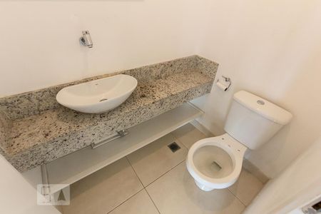 Lavabo de apartamento à venda com 3 quartos, 168m² em Água Branca, São Paulo