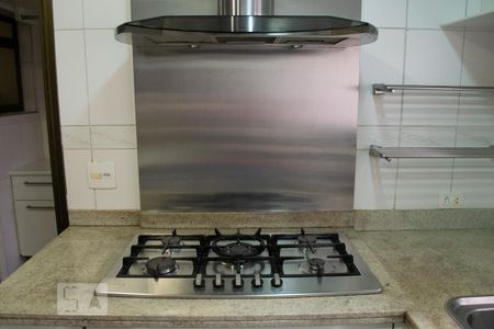 Apartamento para alugar com 205m², 3 quartos e 3 vagas Apartamento para alugar com 205m², 3 quartos e 3 vagasCOZINHA
