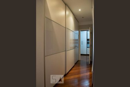 Apartamento para alugar com 205m², 3 quartos e 3 vagas Apartamento para alugar com 205m², 3 quartos e 3 vagasQUARTO SUITE 3