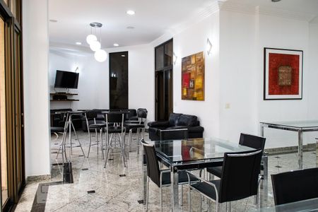 Apartamento para alugar com 205m², 3 quartos e 3 vagas Apartamento para alugar com 205m², 3 quartos e 3 vagasSALÃO DE FESTAS