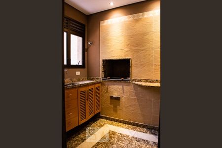 Apartamento para alugar com 205m², 3 quartos e 3 vagas Apartamento para alugar com 205m², 3 quartos e 3 vagasCHURRASQUEIRA PRIVATIVA