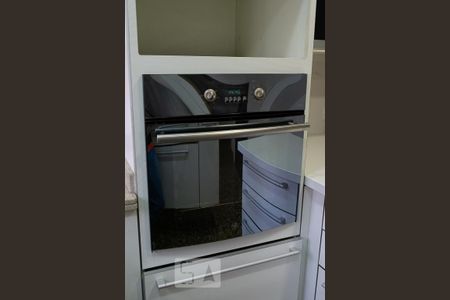 Apartamento para alugar com 205m², 3 quartos e 3 vagas Apartamento para alugar com 205m², 3 quartos e 3 vagasCOZINHA