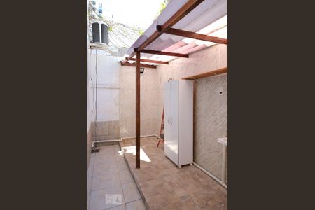 Apartamento à venda com 75m², 2 quartos e sem vaga Apartamento à venda com 75m², 2 quartos e sem vagaÁrea Externa/Área de Serviço