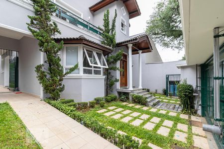 Casa para alugar com 360m², 4 quartos e 4 vagas Casa para alugar com 360m², 4 quartos e 4 vagasGaragem