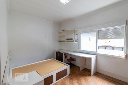 Casa para alugar com 360m², 4 quartos e 4 vagas Casa para alugar com 360m², 4 quartos e 4 vagasSuíte 4