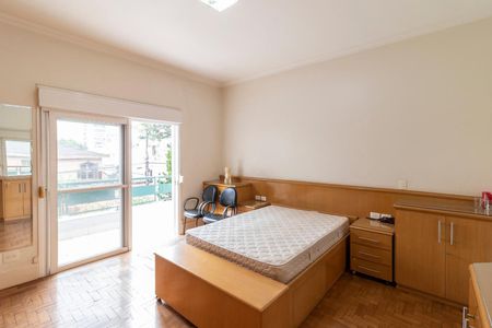 Casa para alugar com 360m², 4 quartos e 4 vagas Casa para alugar com 360m², 4 quartos e 4 vagasSuíte 1