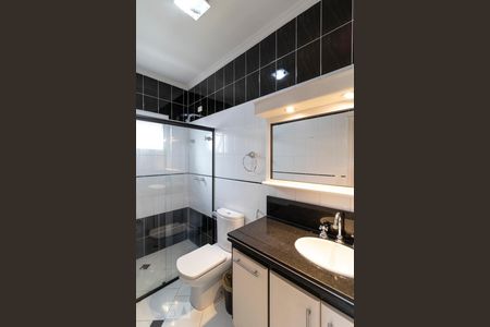 Casa para alugar com 360m², 4 quartos e 4 vagas Casa para alugar com 360m², 4 quartos e 4 vagasBanheiro Suíte 3