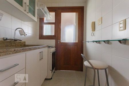 Apartamento para alugar com 110m², 2 quartos e sem vaga Apartamento para alugar com 110m², 2 quartos e sem vagaCozinha