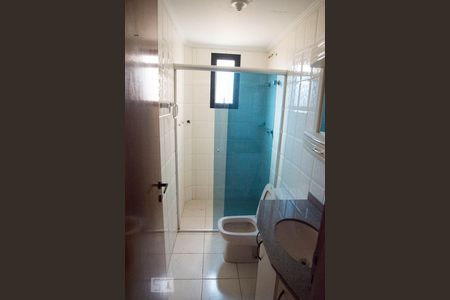 Apartamento para alugar com 120m², 3 quartos e 2 vagas Apartamento para alugar com 120m², 3 quartos e 2 vagasBanheiro social