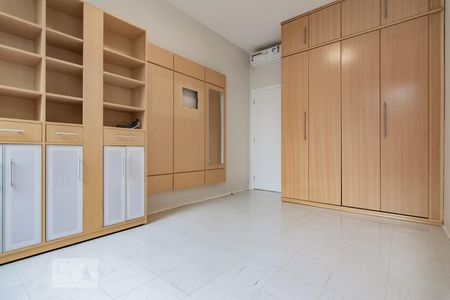 Apartamento para alugar com 140m², 2 quartos e 1 vagaquarto