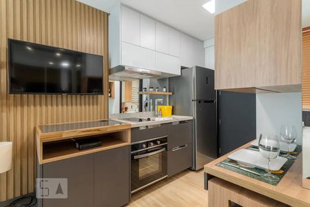 Cozinha de kitnet/studio para alugar com 1 quarto, 22m² em Consolação, São Paulo