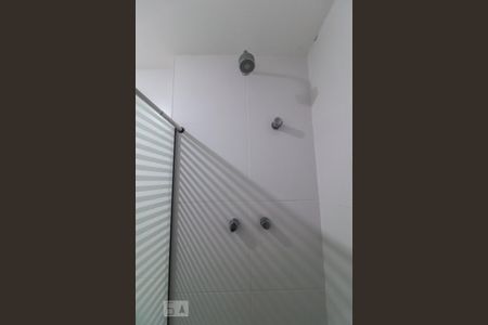 Apartamento para alugar com 68m², 2 quartos e 1 vaga Apartamento para alugar com 68m², 2 quartos e 1 vagaBanheiro Quarto 02 (Suíte)