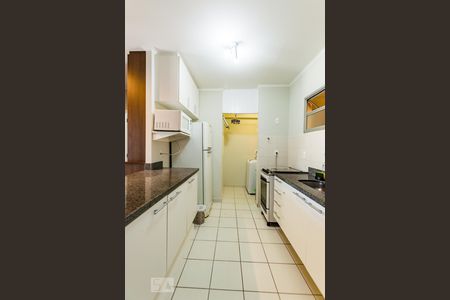 Cozinha de apartamento para alugar com 1 quarto, 40m² em Ponte Preta, Campinas