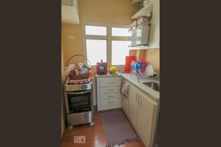 Apartamento à venda com 135m², 2 quartos e 1 vagaCozinha