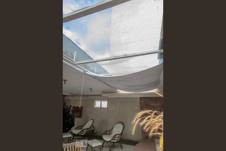 Sala de apartamento à venda com 2 quartos, 135m² em Vila Olímpia, São Paulo