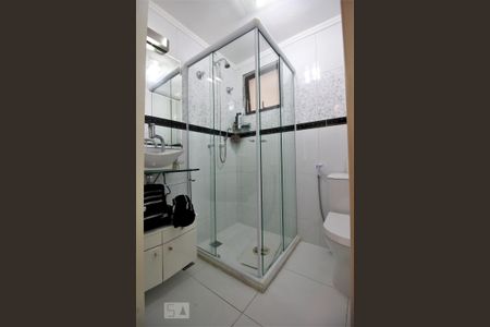 Banheiro  de apartamento à venda com 2 quartos, 76m² em Jardim Vazani, São Paulo