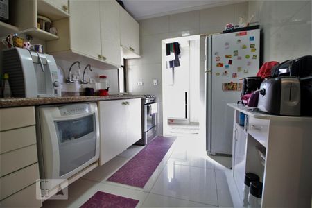 Cozinha de apartamento à venda com 2 quartos, 76m² em Jardim Vazani, São Paulo