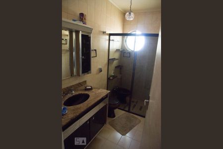 Casa para alugar com 150m², 3 quartos e 1 vaga Casa para alugar com 150m², 3 quartos e 1 vagaBanheiro