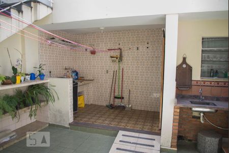 Casa para alugar com 150m², 3 quartos e 1 vaga Casa para alugar com 150m², 3 quartos e 1 vagaÁrea de serviço