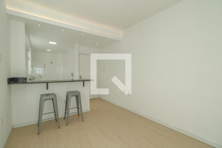 Sala de apartamento para alugar com 1 quarto, 46m² em Rio Branco, Porto Alegre