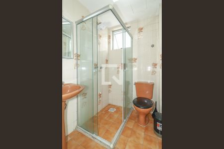 Banheiro de apartamento para alugar com 1 quarto, 46m² em Rio Branco, Porto Alegre