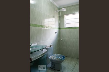 BANHEIRO de casa à venda com 2 quartos, 125m² em Parque São Luís, São Paulo