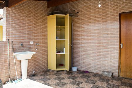 Casa à venda com 125m², 2 quartos e 1 vaga Casa à venda com 125m², 2 quartos e 1 vagaÁREA DE SERVIÇO