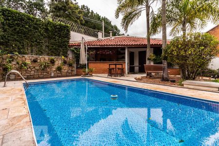 Casa de condomínio à venda com 420m², 4 quartos e 4 vagasPiscina
