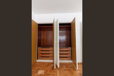 Apartamento à venda com 82m², 2 quartos e 1 vagaDormitório 1