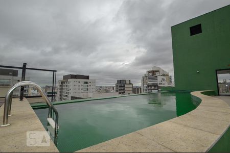 Apartamento para alugar com 34m², 1 quarto e 1 vaga Apartamento para alugar com 34m², 1 quarto e 1 vagaPiscina