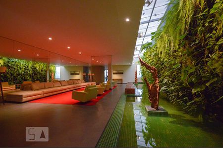 Apartamento para alugar com 34m², 1 quarto e 1 vaga Apartamento para alugar com 34m², 1 quarto e 1 vagaHall do Condominio