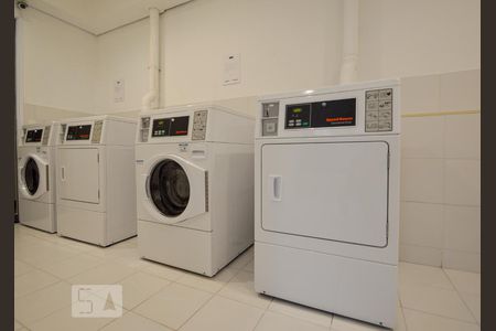 Apartamento para alugar com 34m², 1 quarto e 1 vaga Apartamento para alugar com 34m², 1 quarto e 1 vagaLavanderia
