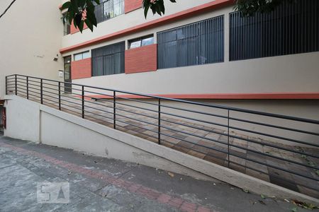 Apartamento para alugar com 100m², 2 quartos e sem vagaFachada 